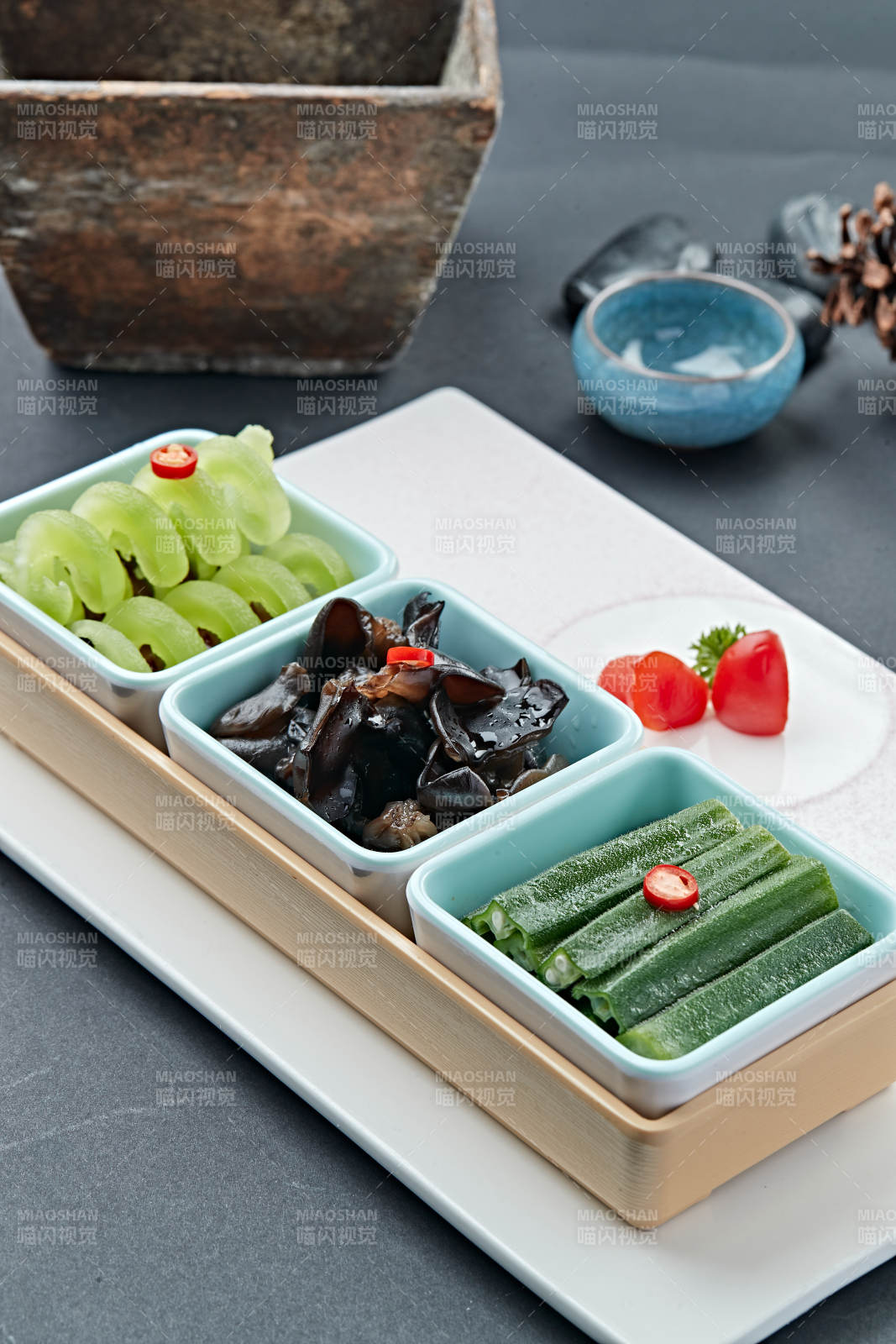 爽口三拼木耳秋葵莴笋丝