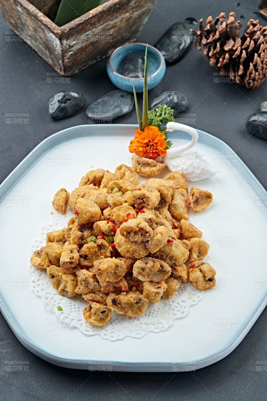 咸蛋黃焗塞外白口蘑