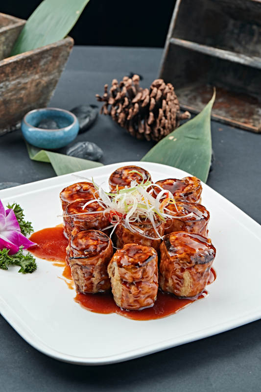 紅燒澆汁肉餡茄子卷