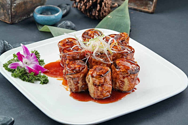 紅燒澆汁肉餡茄子卷