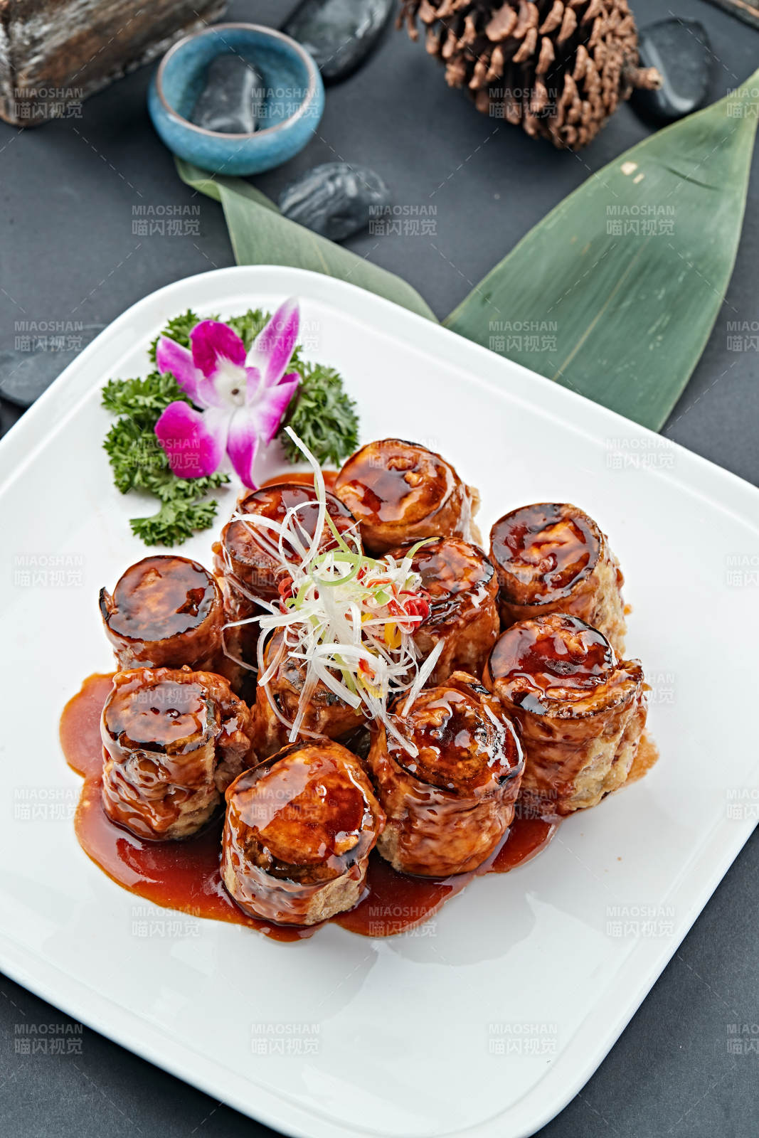 紅燒澆汁肉餡茄子卷