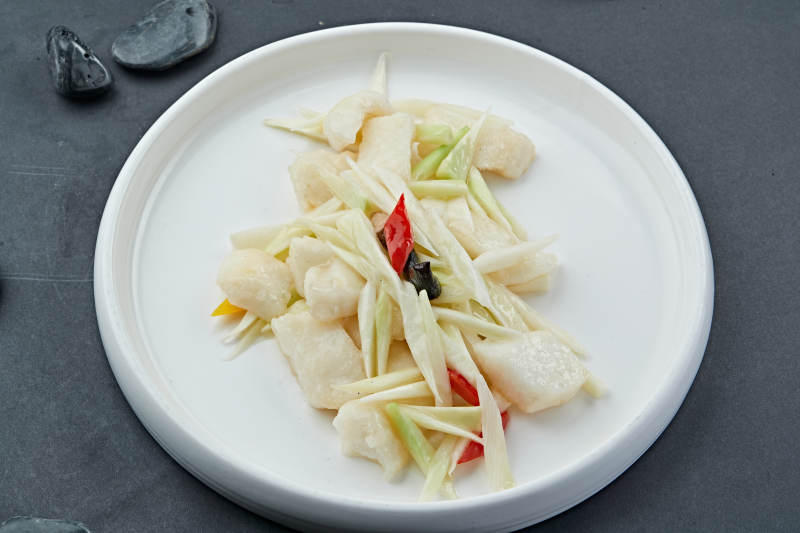 清炒芦笋银鳕鱼