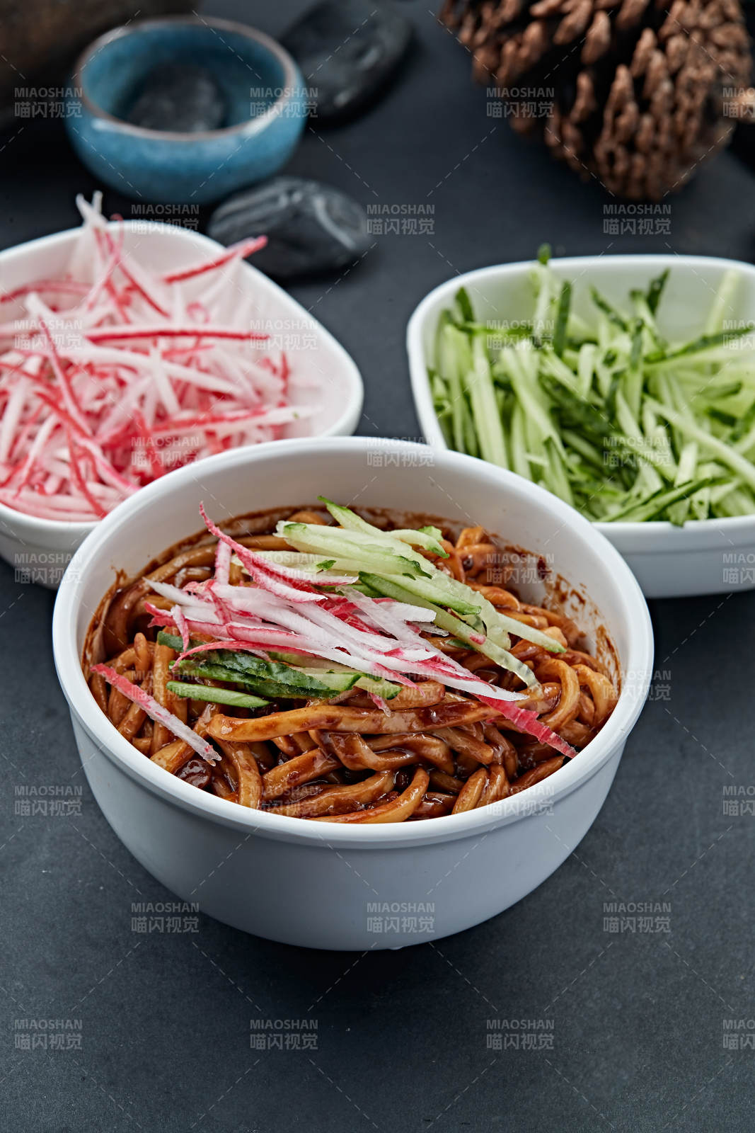 老北京肉丁炸醬面