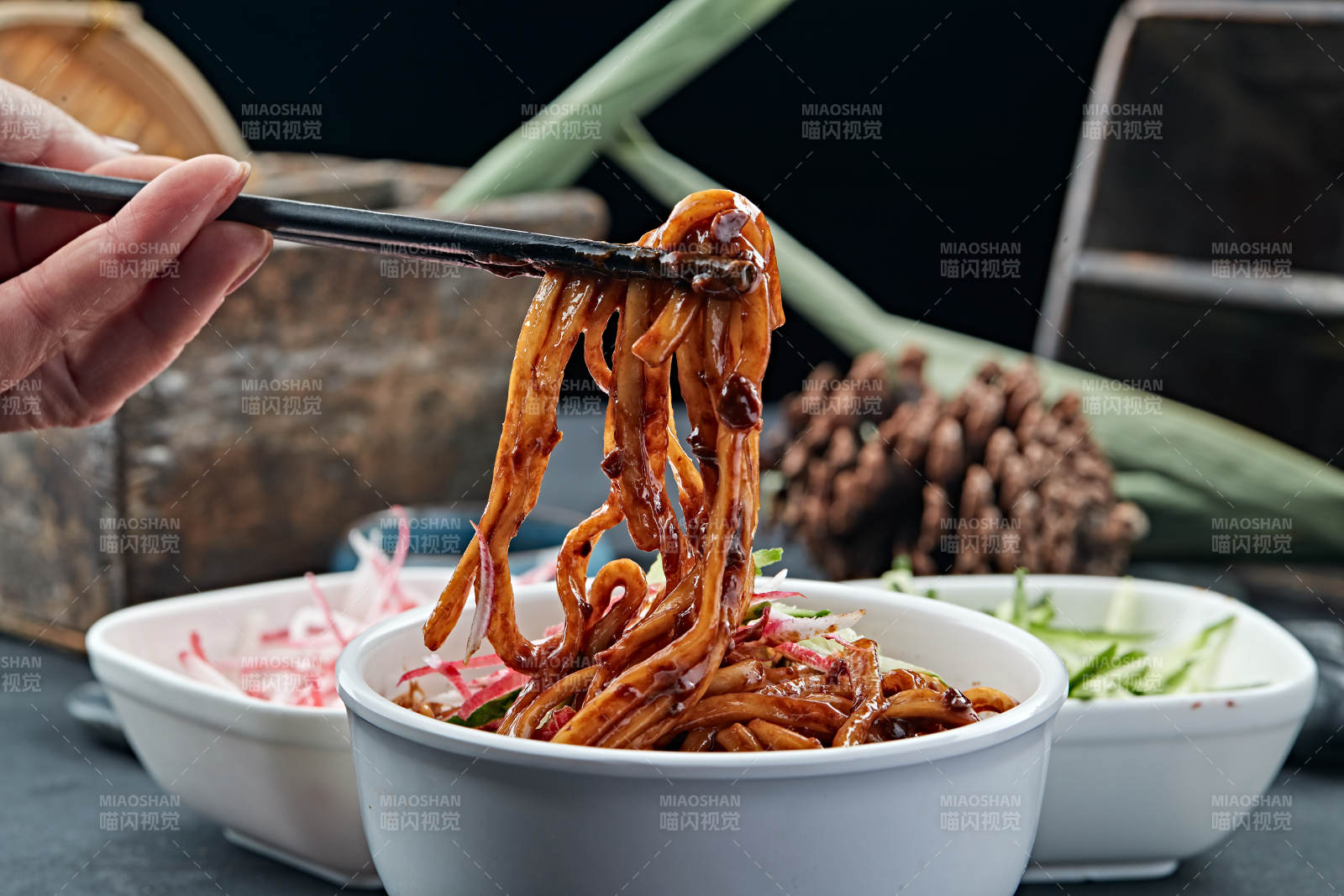 老北京肉丁炸醬面