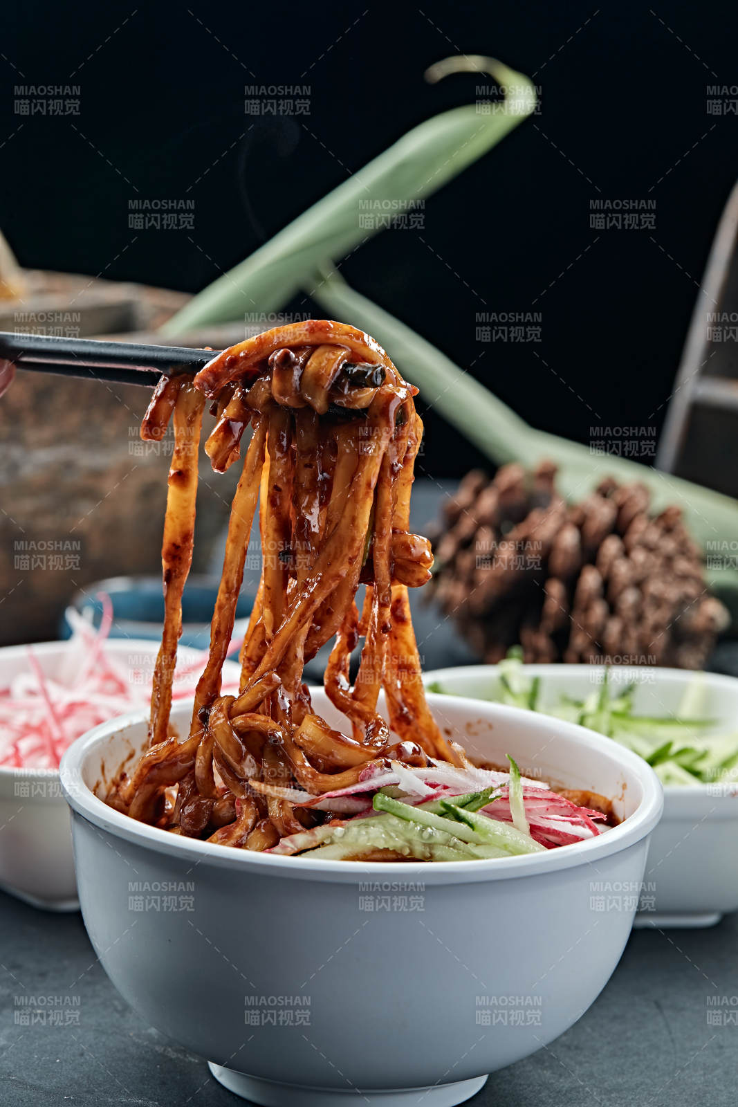 老北京肉丁炸醬面