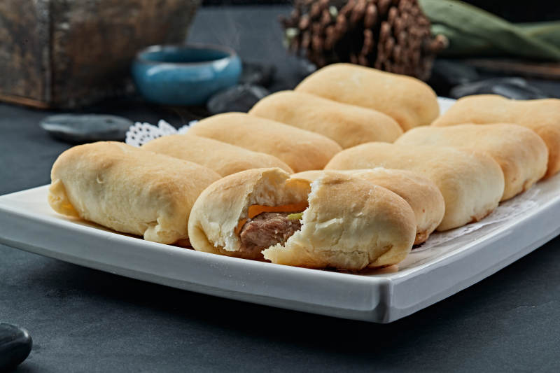 新疆馕坑烤包子