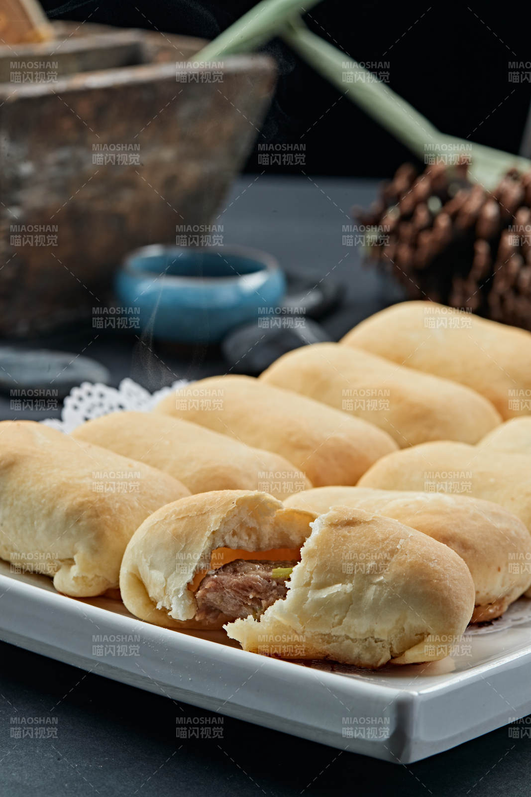 新疆馕坑烤包子