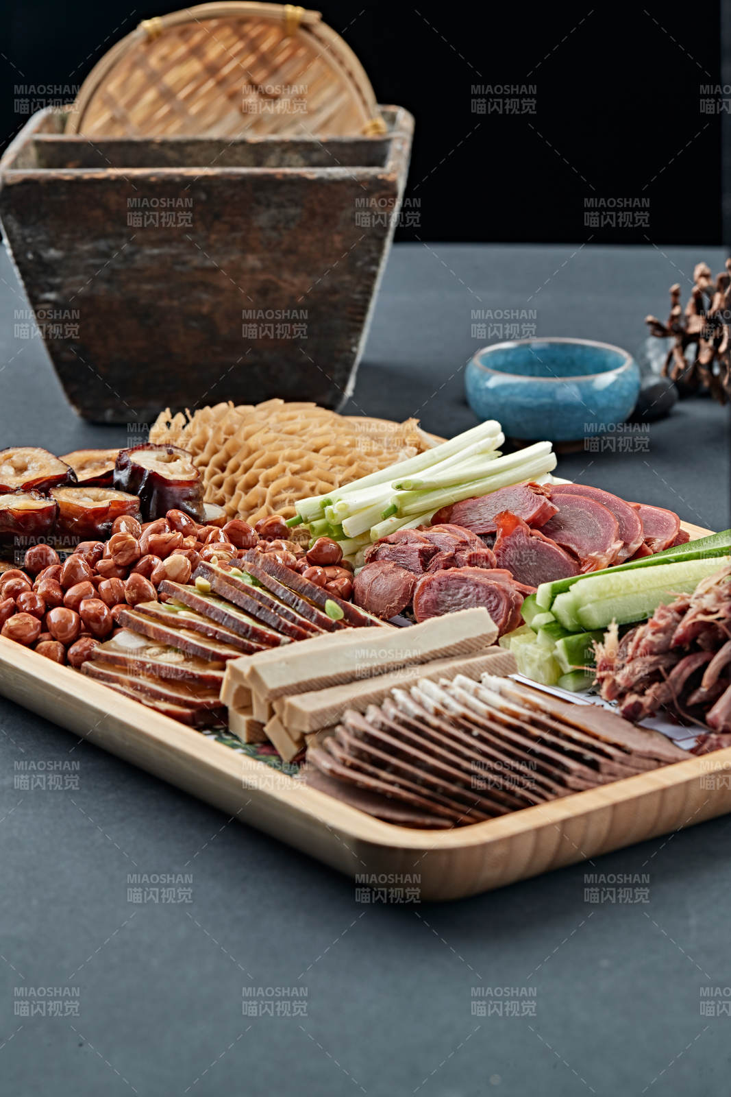 農家葷素大拼盤