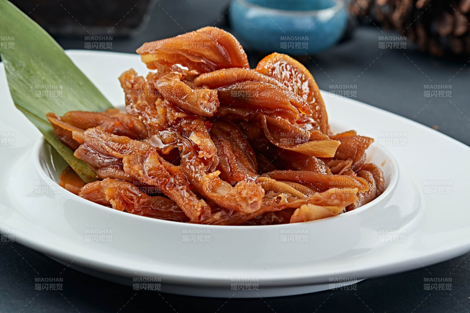 红油柠檬酸辣脱骨凤爪