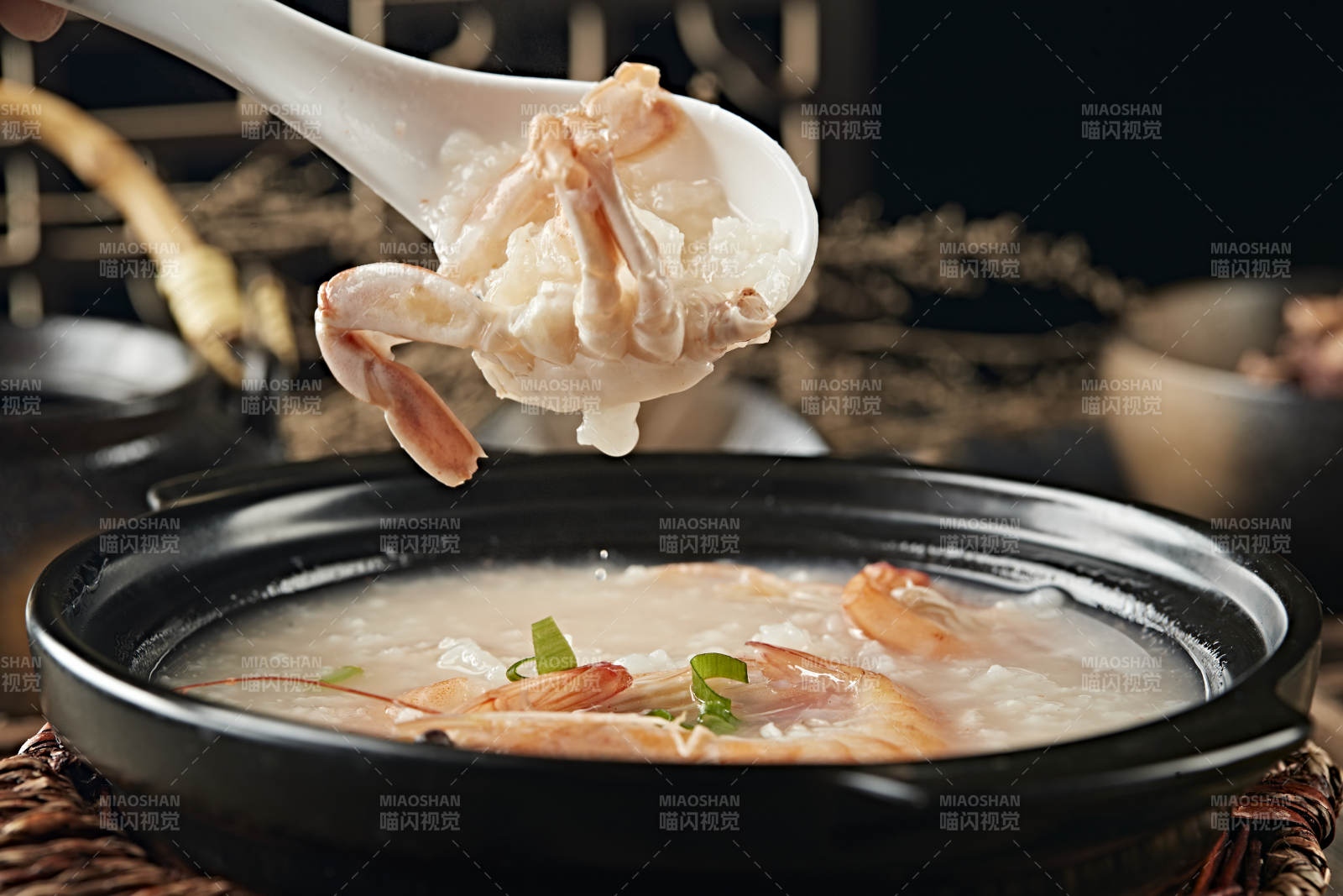 港式砂鍋生滾海鮮白粥