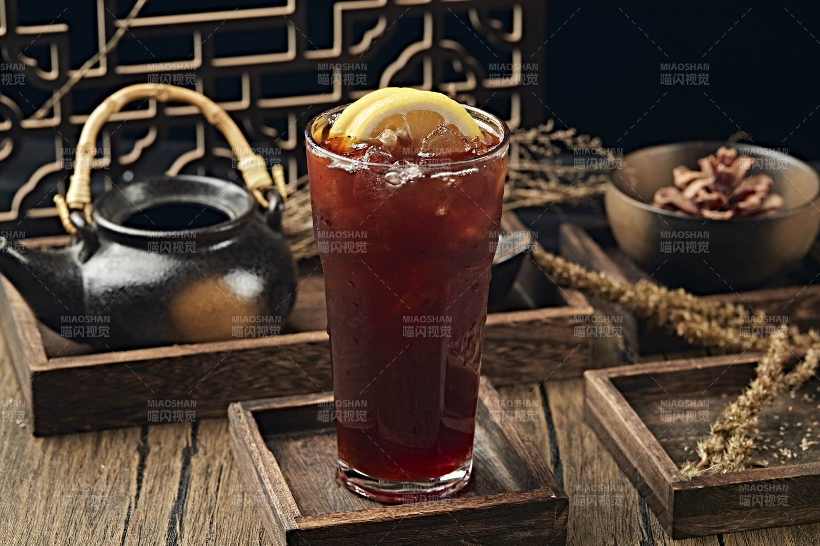 解暑饮料冰红茶柠檬冰红茶冰乌龙茶