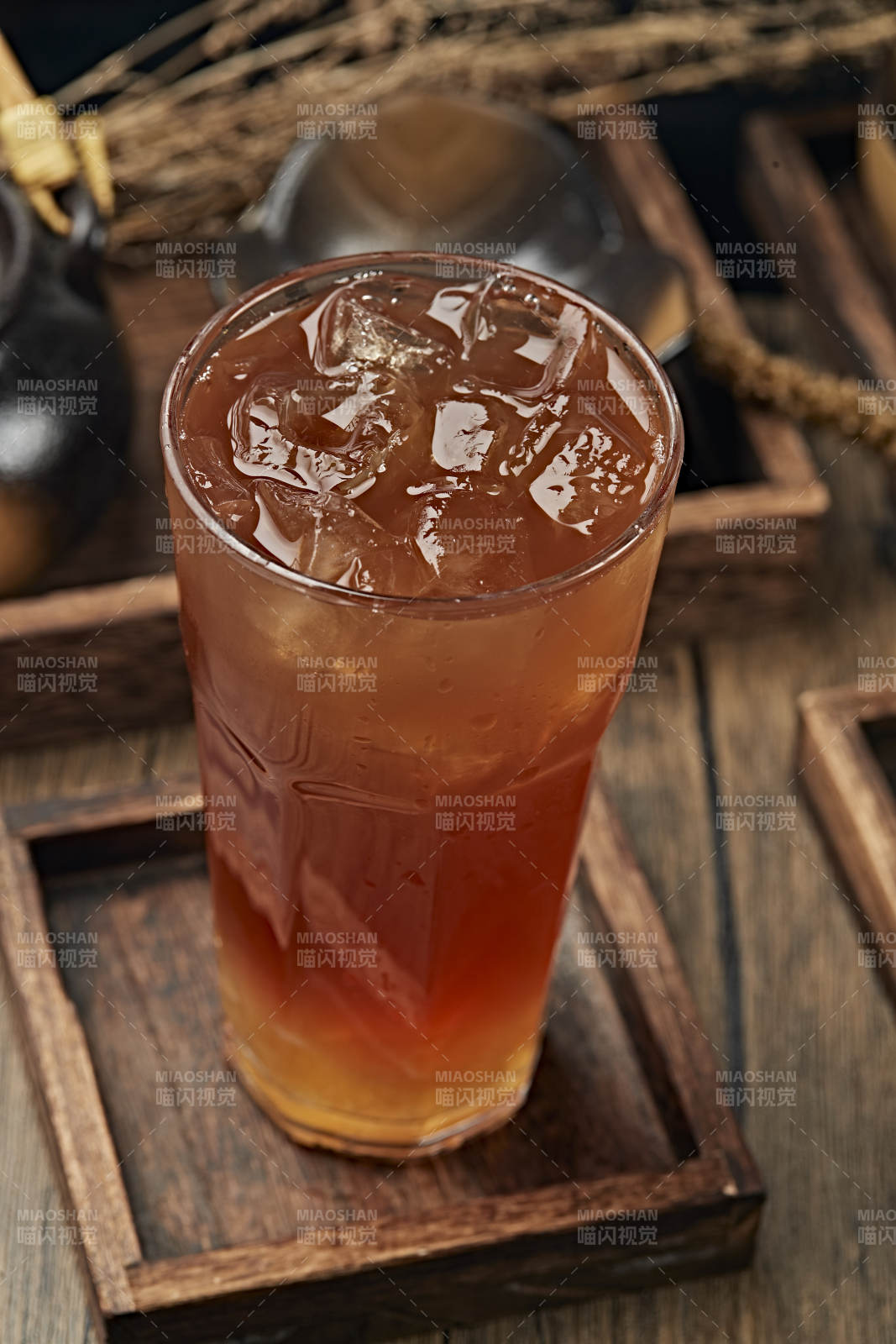 解暑飲料冰紅茶檸檬冰紅茶冰烏龍茶