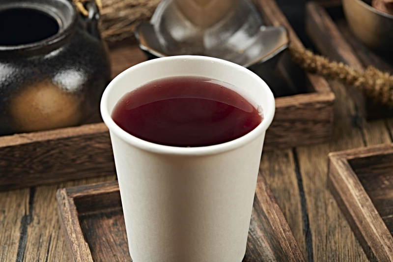 加热波尔多红酒