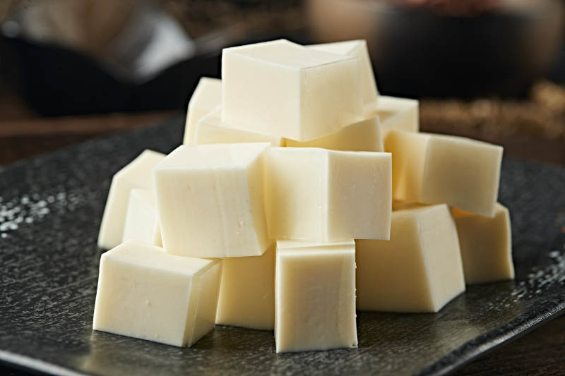 港式茶餐奶香杏仁豆腐