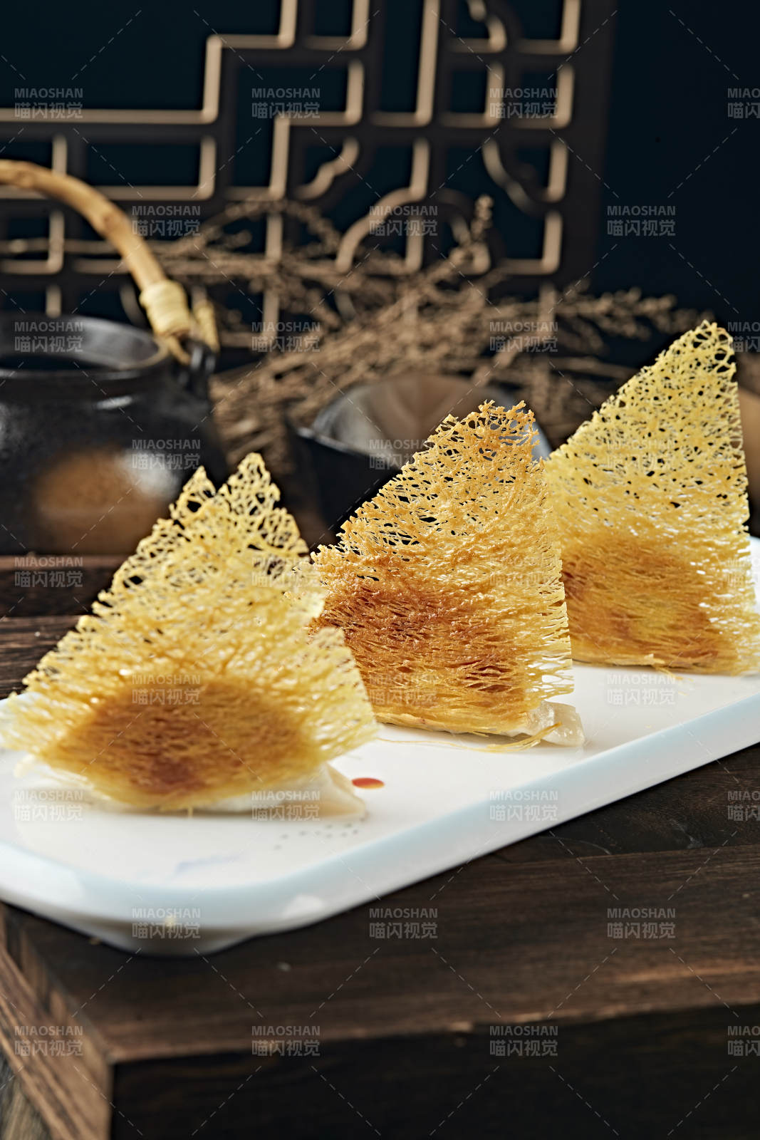 港式茶餐漁網(wǎng)煎餃