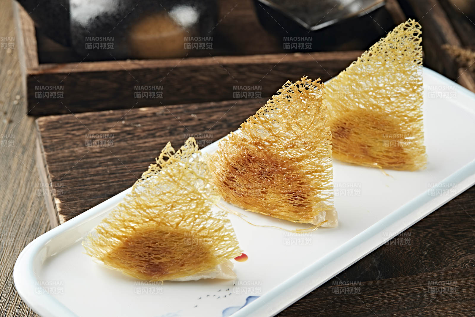 港式茶餐漁網煎餃