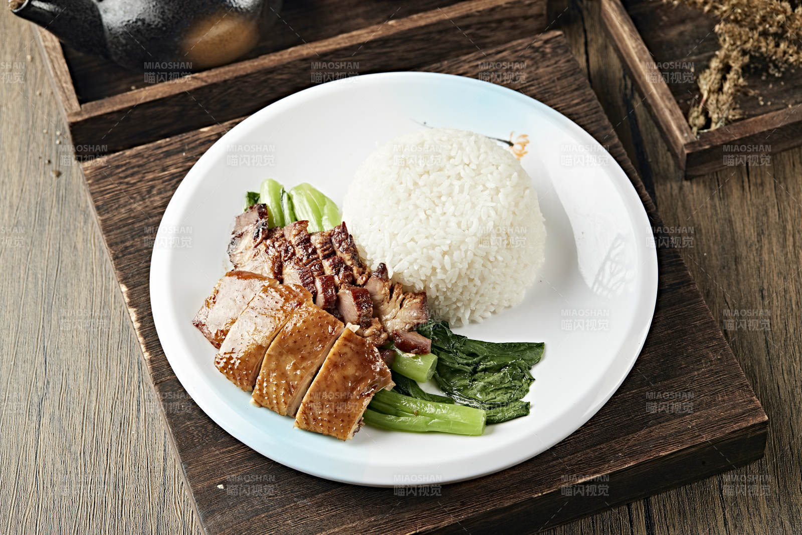 港式茶餐燒鴨叉燒蓋澆飯