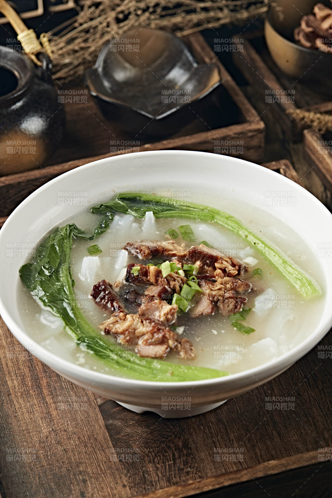 鮮雞湯叉燒肉煮腸粉