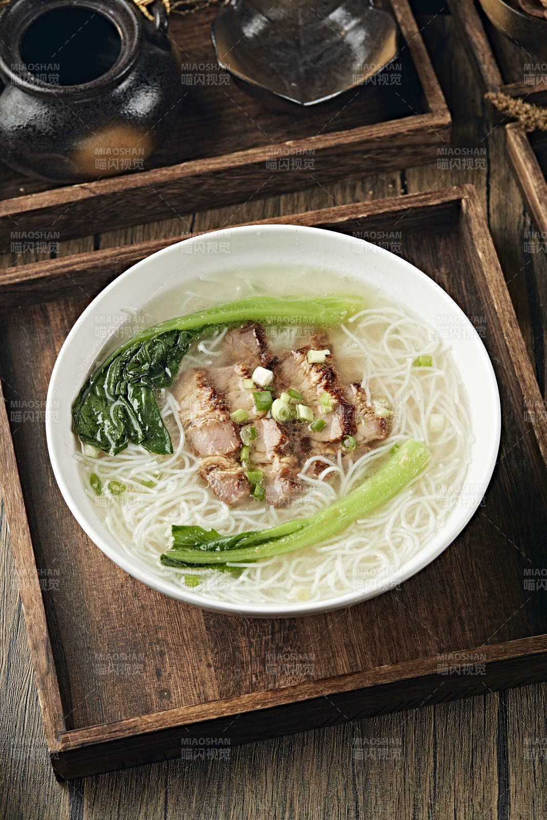 鮮雞湯叉燒肉煮腸粉