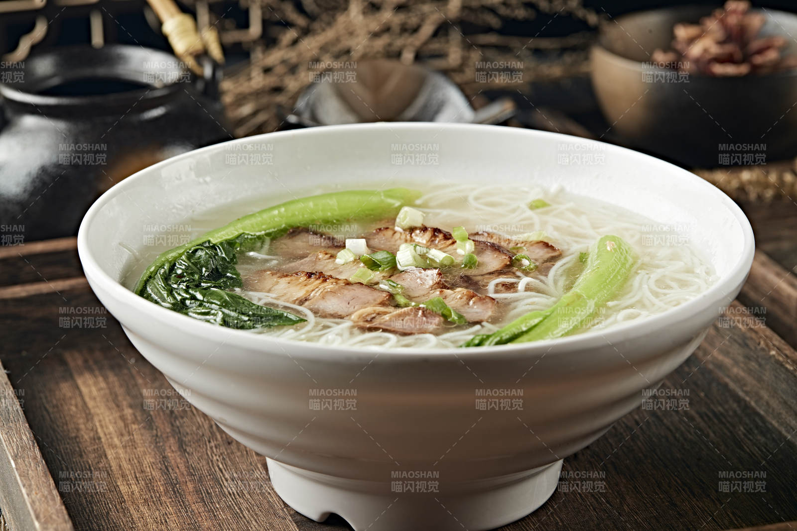 鮮雞湯叉燒肉煮腸粉