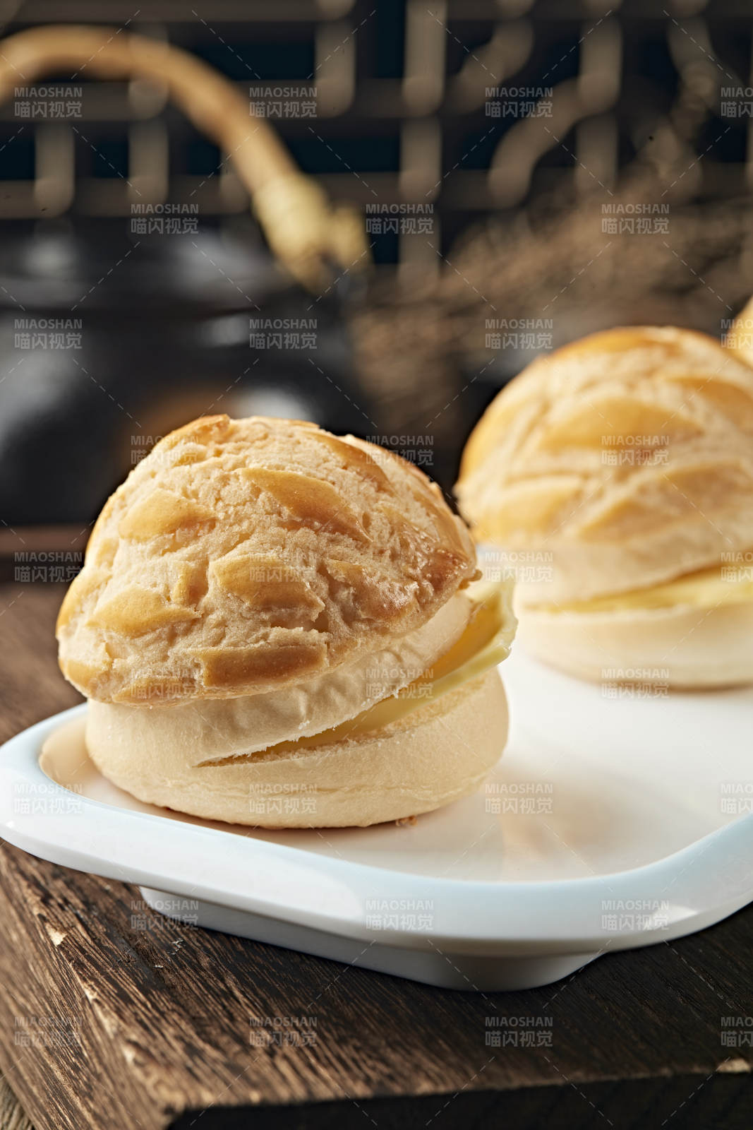 港式茶吐司菠萝包