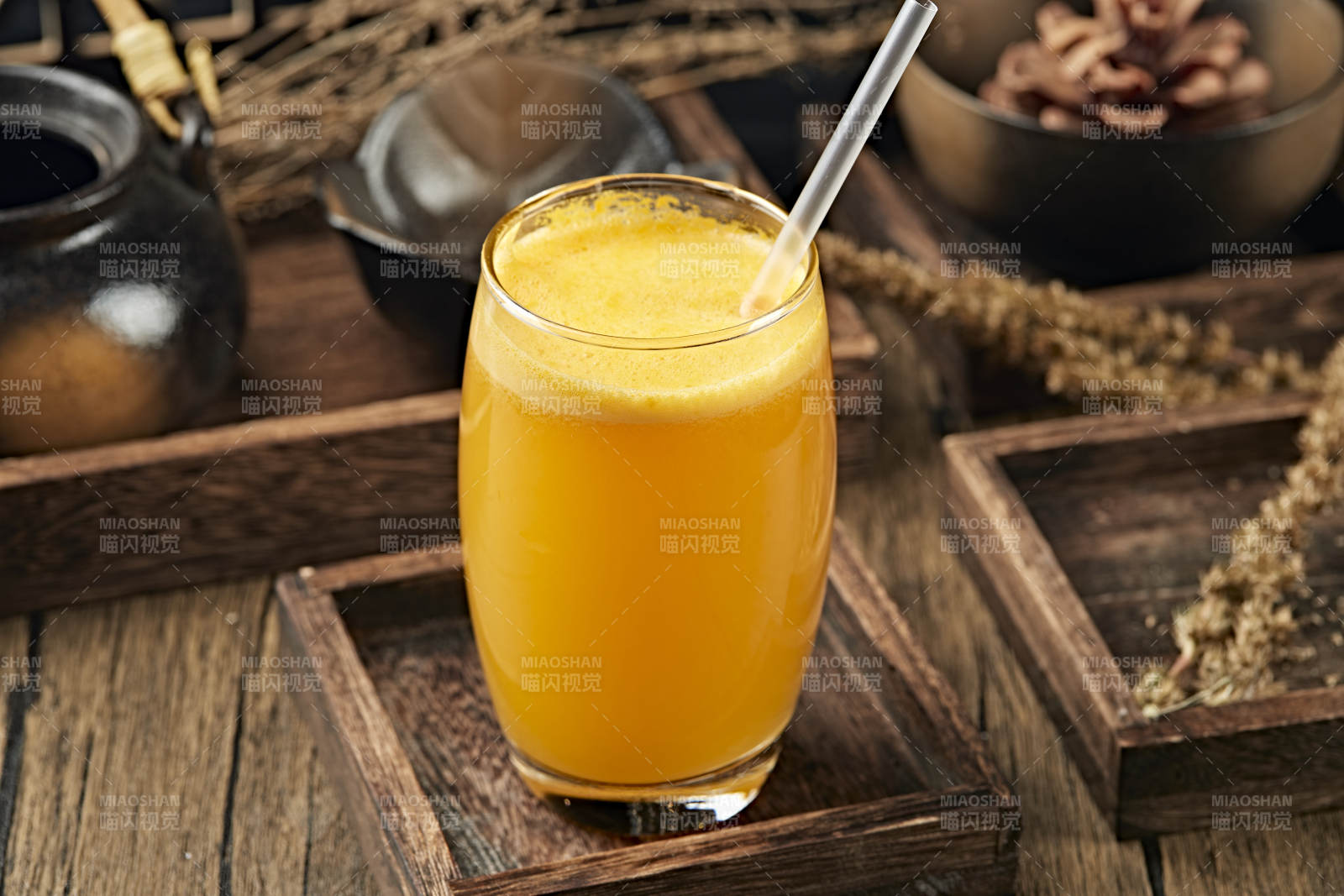 美味鲜榨柳橙汁