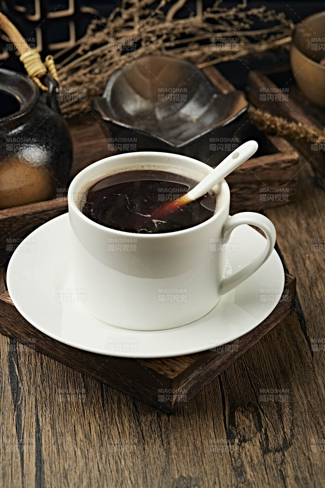 手磨美式黑咖啡