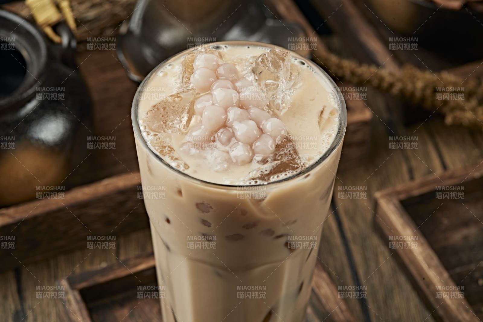 冰爽饮料冰奶茶冰咖啡