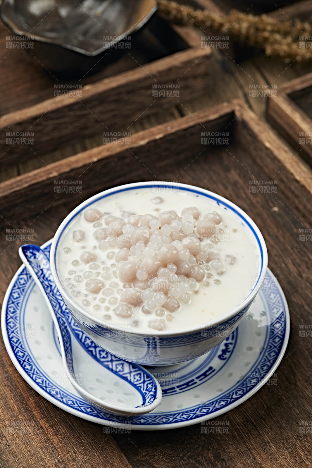 椰奶水果西米露