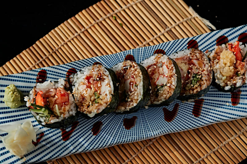 什锦太手卷寿司