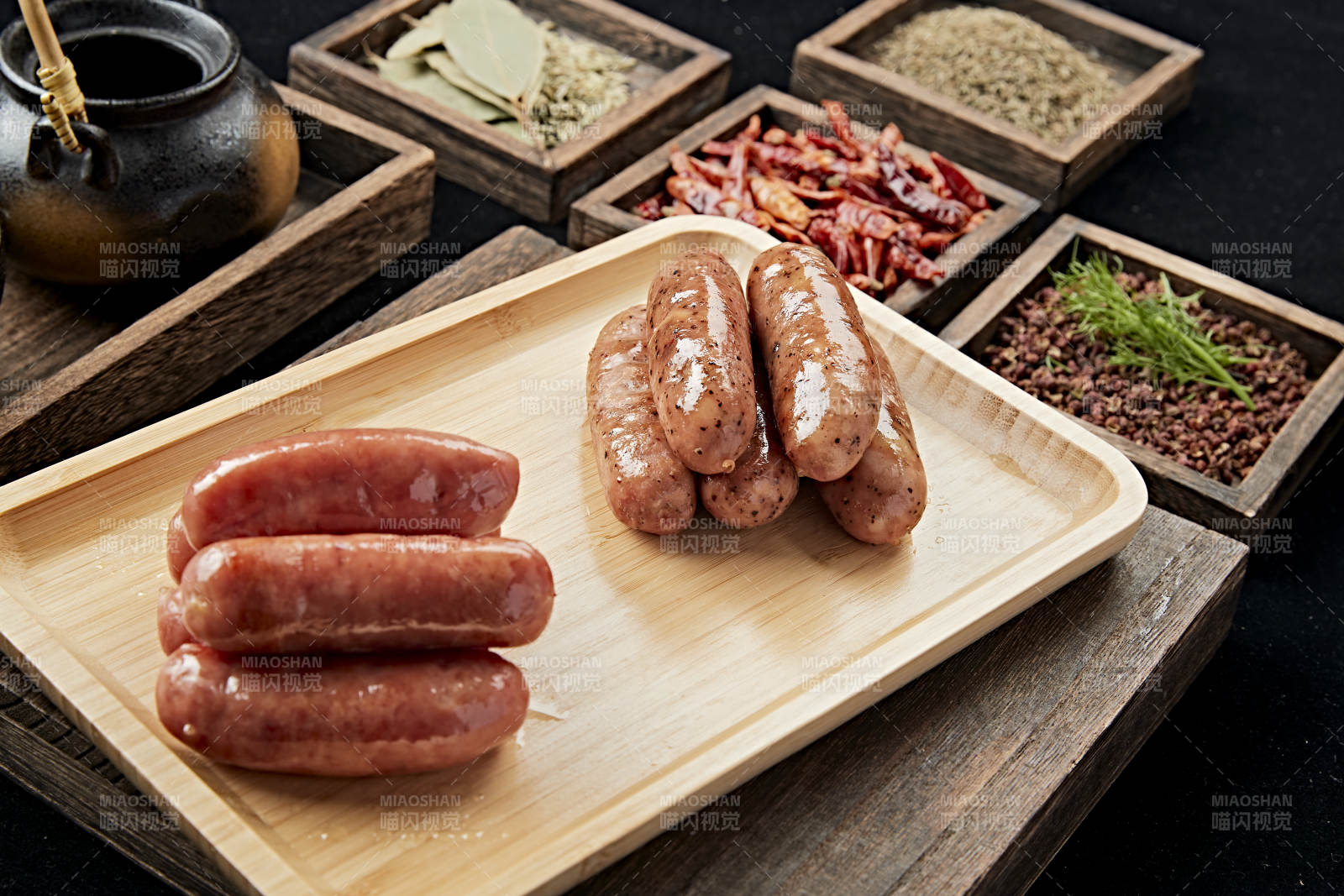 风味鹅卵石烤台湾纯肉肠