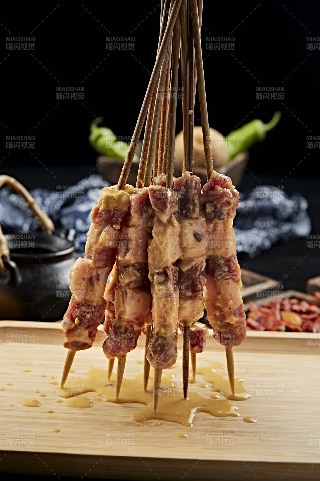 炭烤美味羊肉串