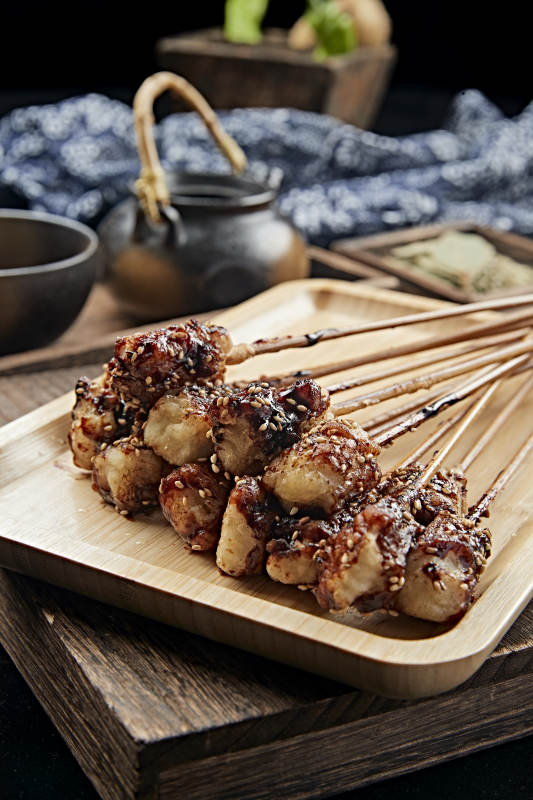 刷醬炭烤美味豆腐糕