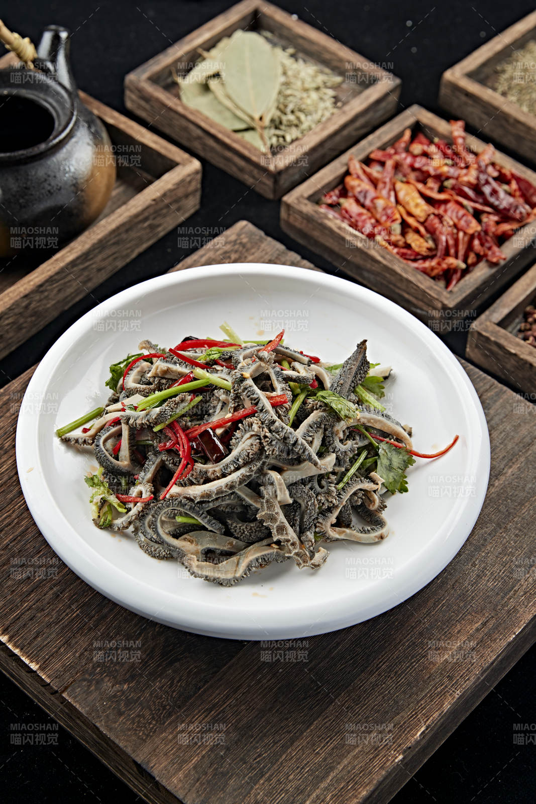 香辣彩椒蒜香拌羊肚