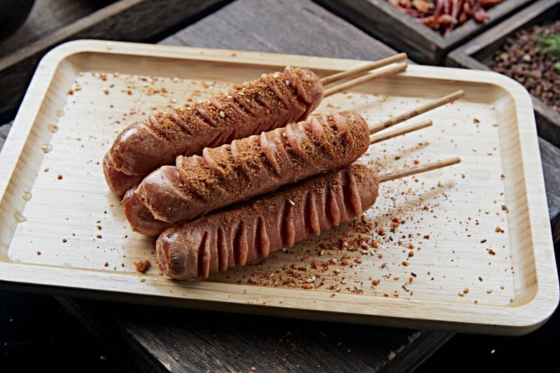 美味炭烤台湾香肠