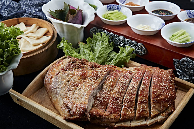 蒙古族炭烤羊排