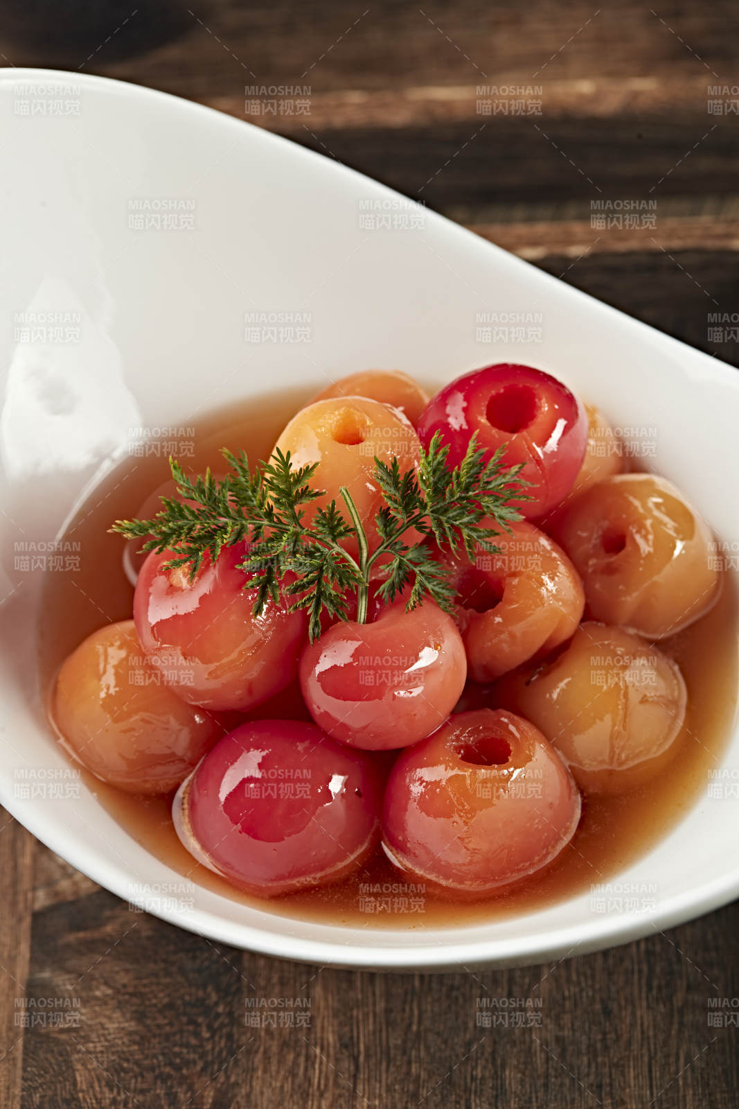 精美凉菜糖水山楂果