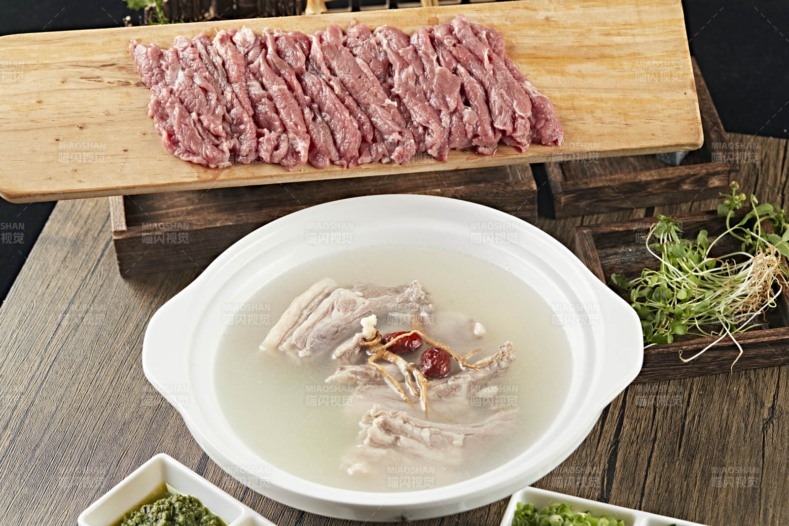 養生砂鍋羊排枸杞黨參湯