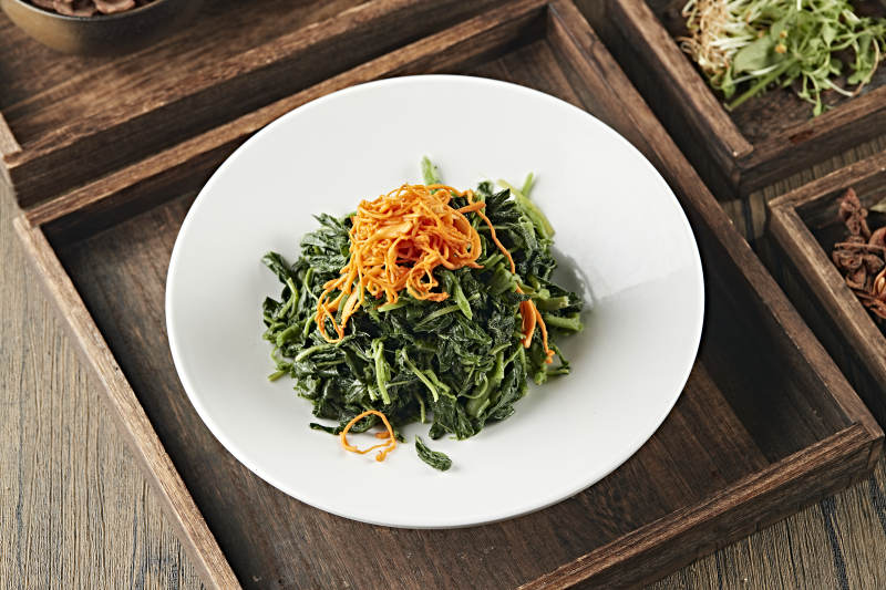 虫草花凉拌鸡毛菜