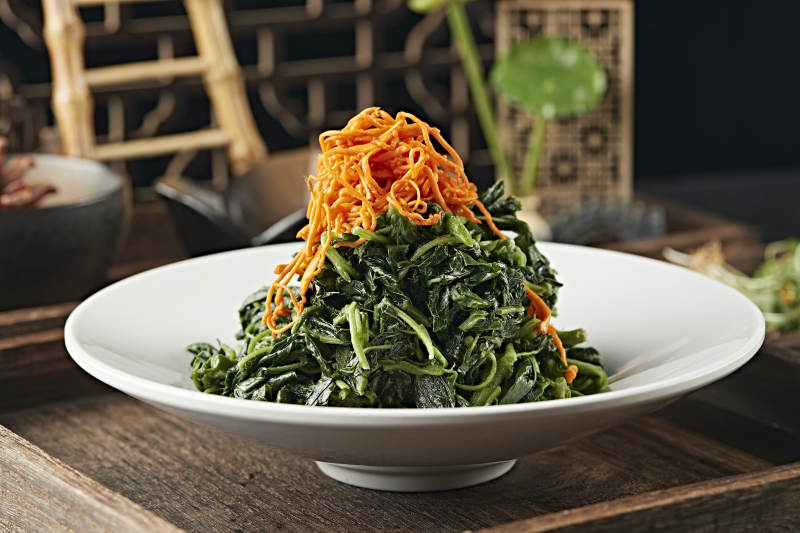 虫草花凉拌鸡毛菜