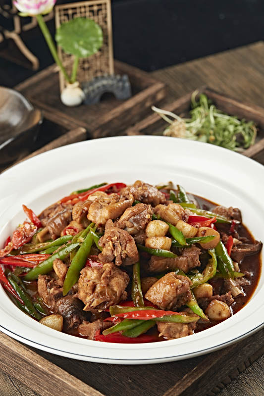 地方特色临沂炒鸡