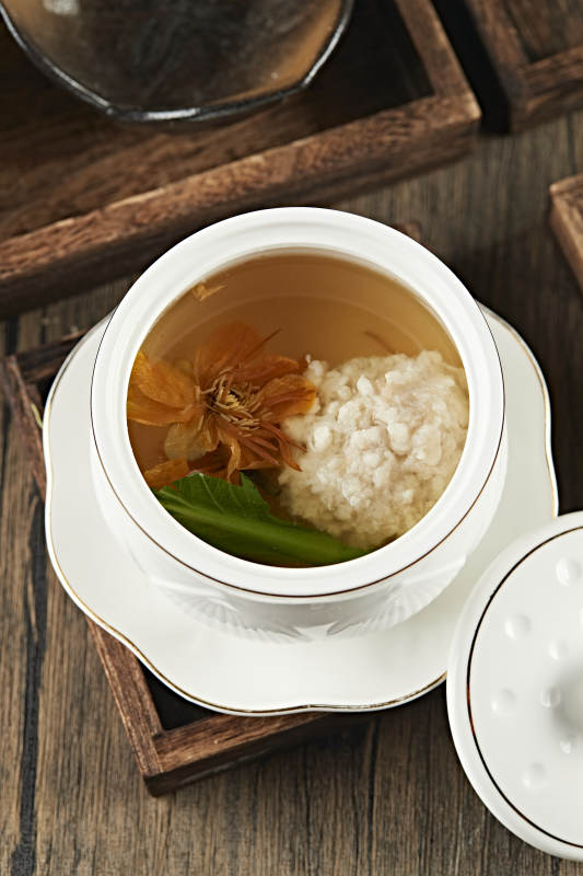 金莲花炖葵花大斩肉狮子头