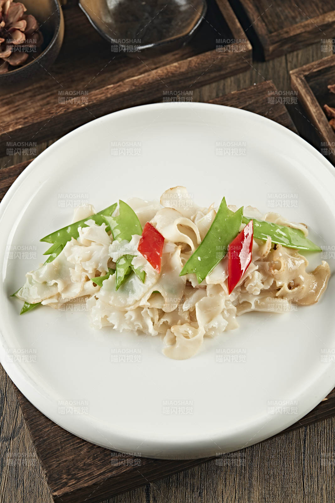 彩椒蜜豆爆螺片