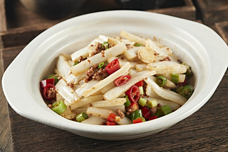 砂锅米椒肉沫大白菜