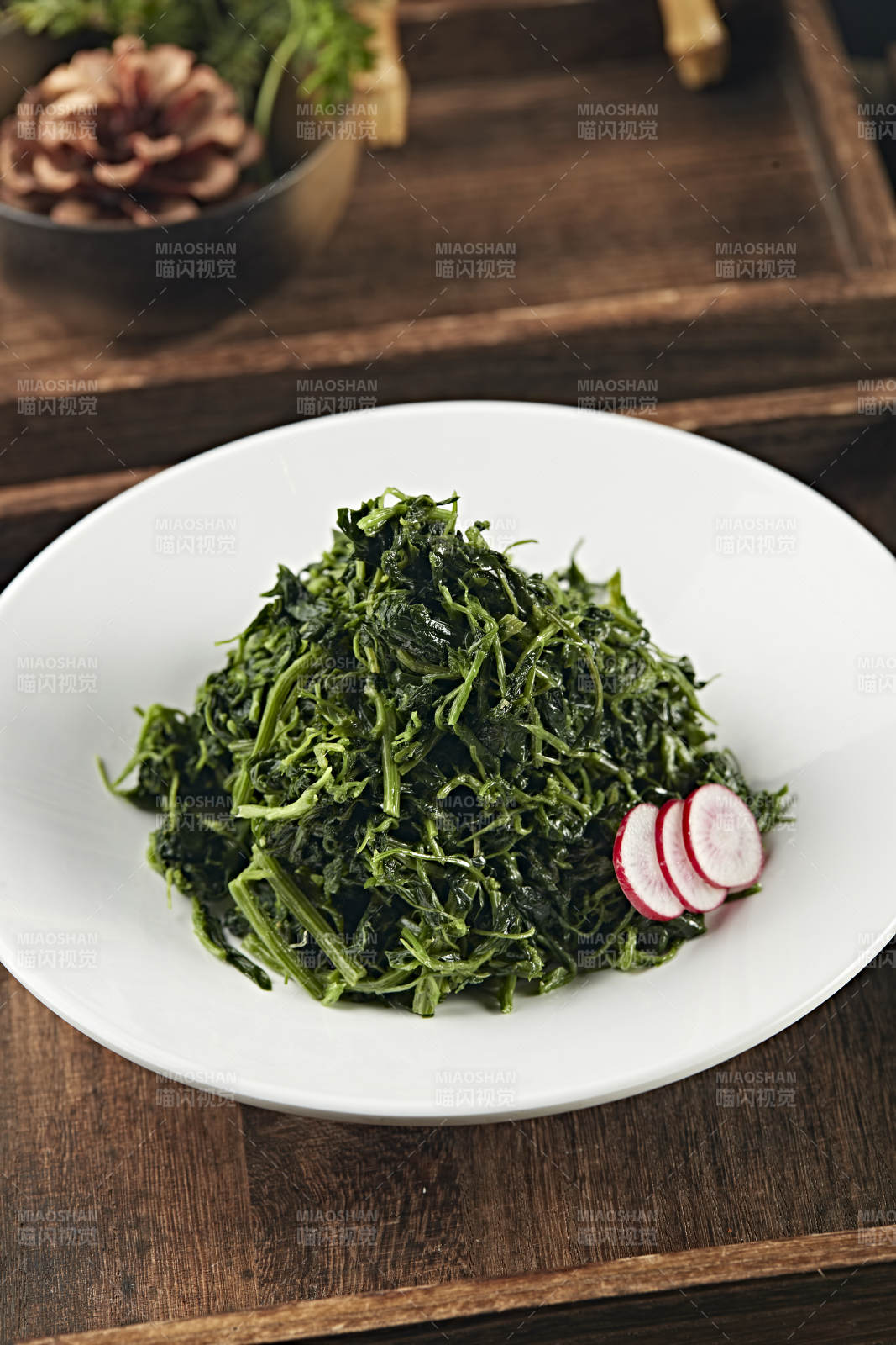 涼拌野生健康野生蕨菜