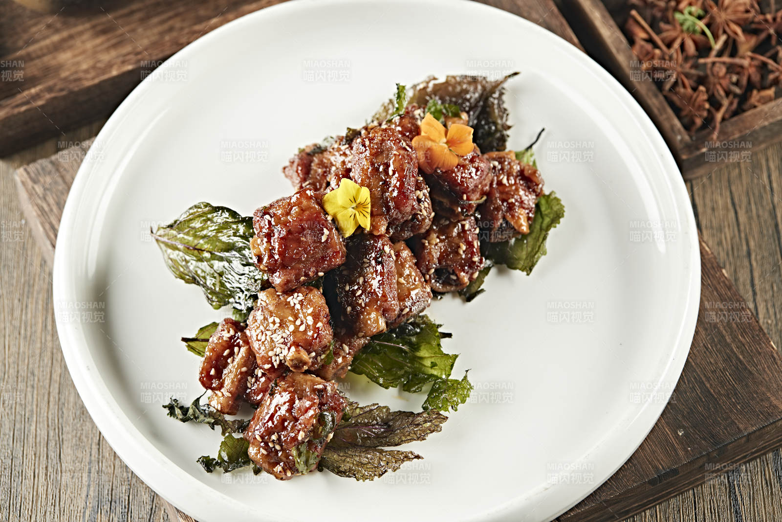 油炸薄荷葉豬小排