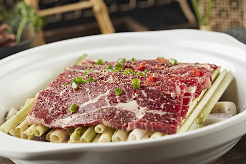 砂锅香茅日式雪花肥牛