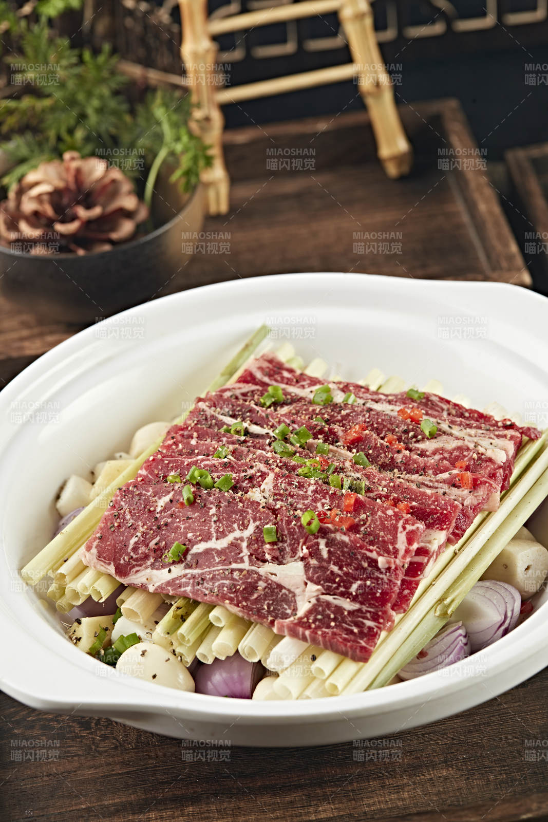 砂锅香茅日式雪花肥牛