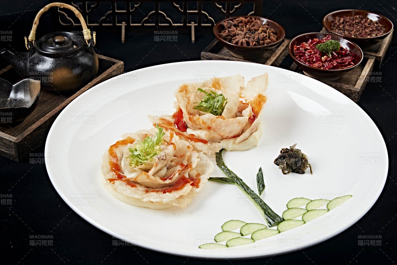 牡丹花造型的茄汁炸熘魚片