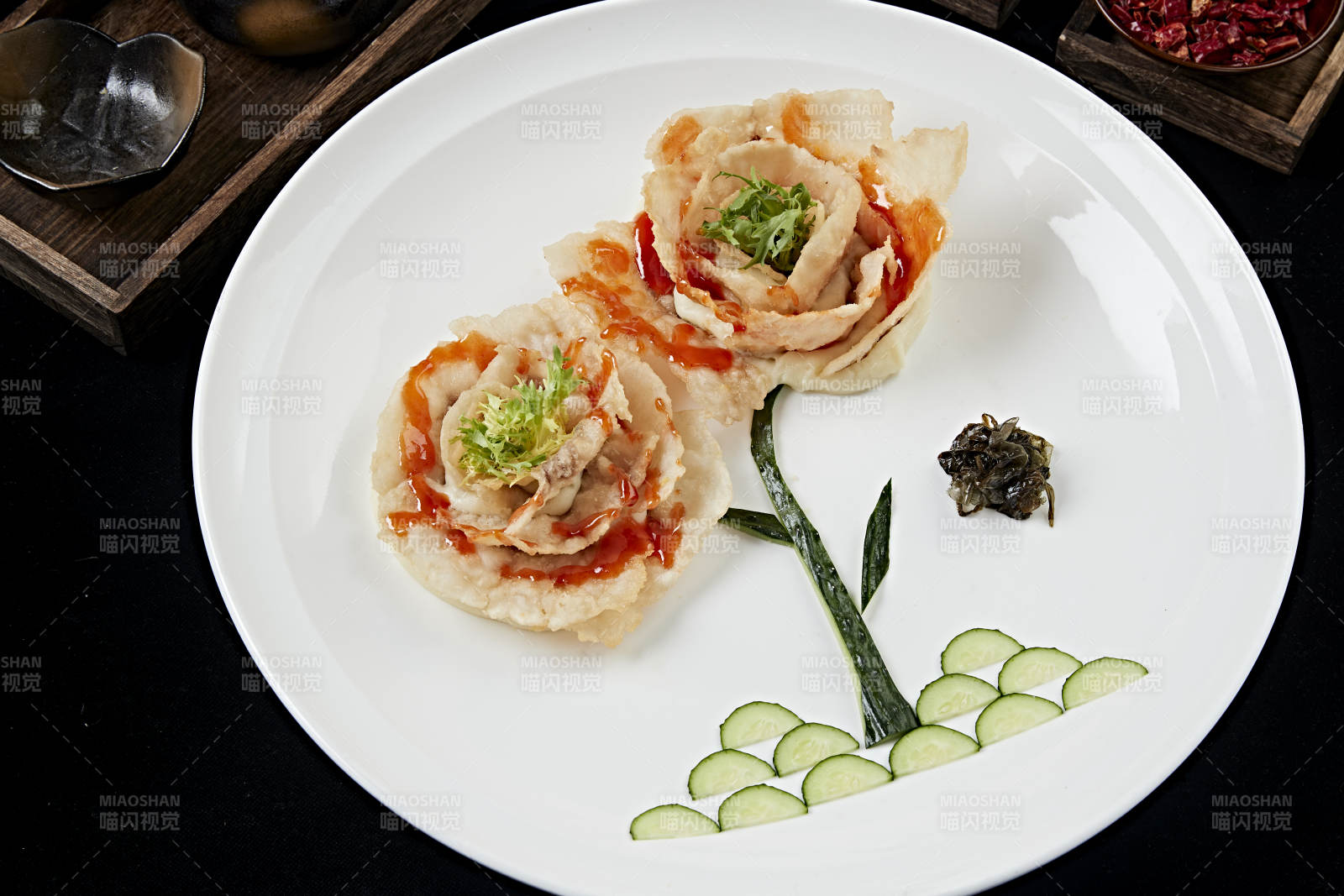 牡丹花造型的茄汁炸熘魚片